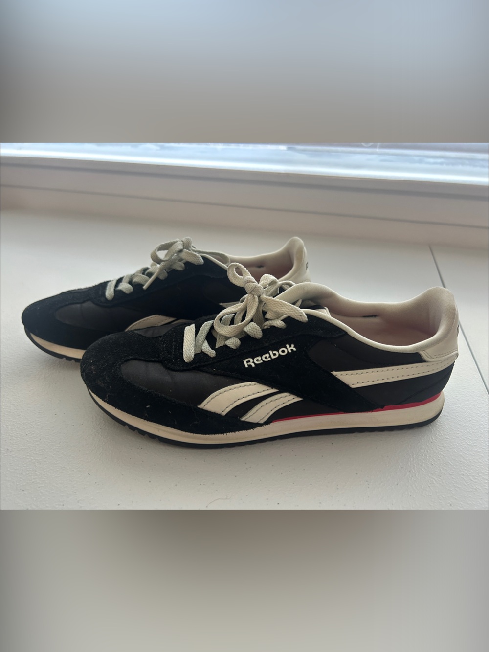 Reebok Sneakers